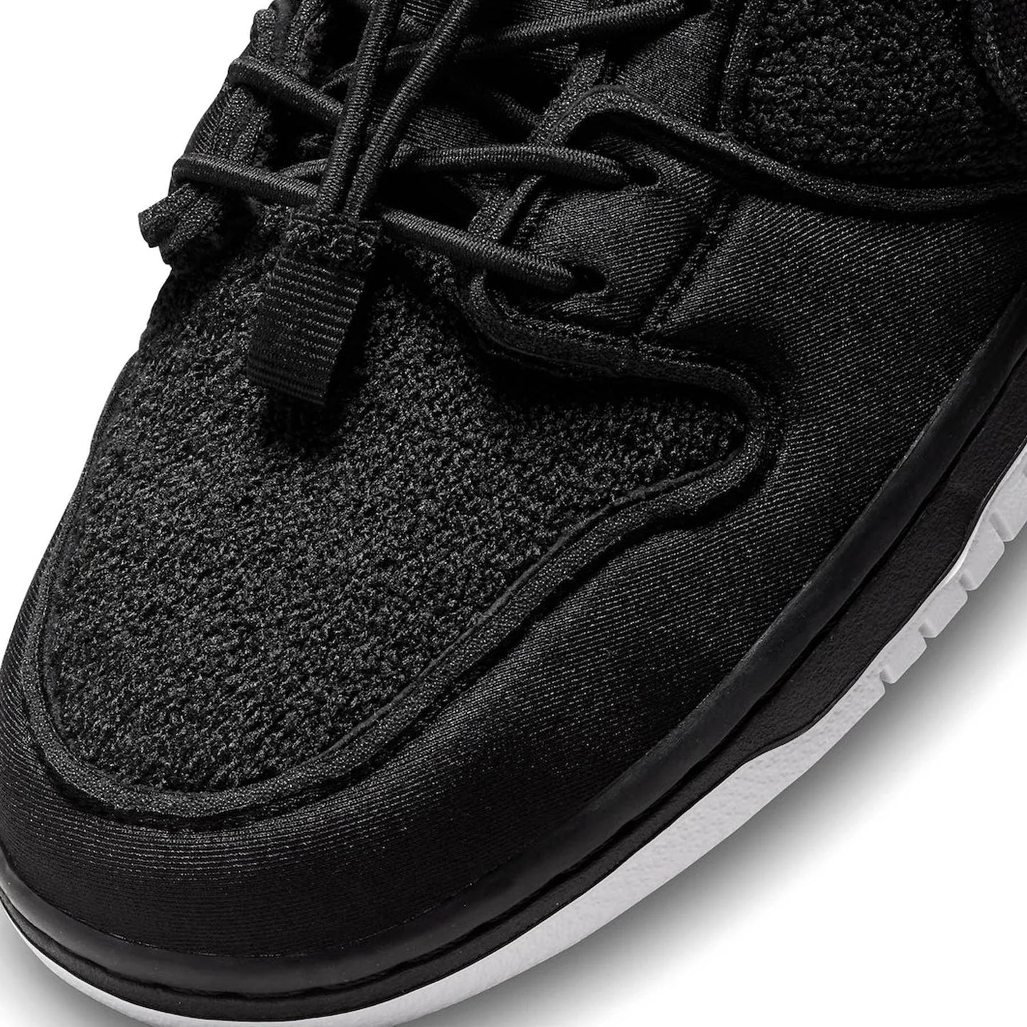 Nike SB x Gnarhunters Dunk Low