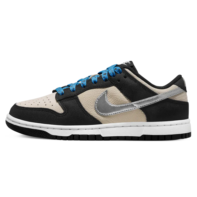 Nike Dunk Low 'Starry Laces'