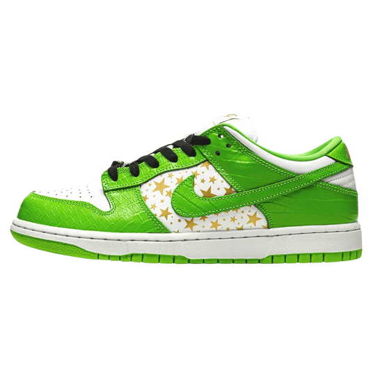 Nike SB x Supreme Dunk Low 'Mean Green'